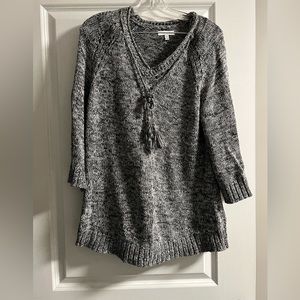 Sonoma Black/White 3/4 sleeve shirt